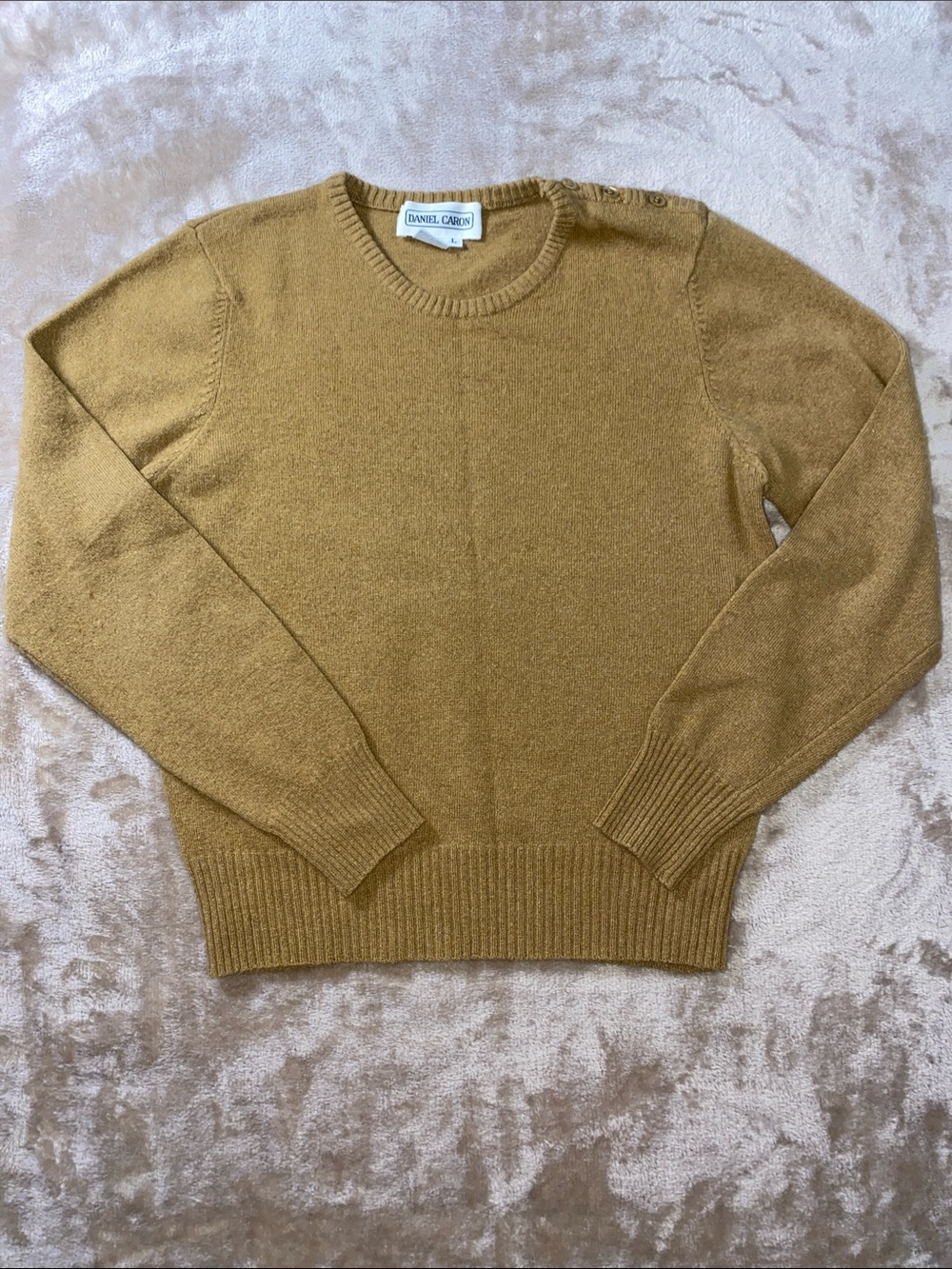Daniel Caron Cashmere Women's Tan Fall Crewneck Sweater